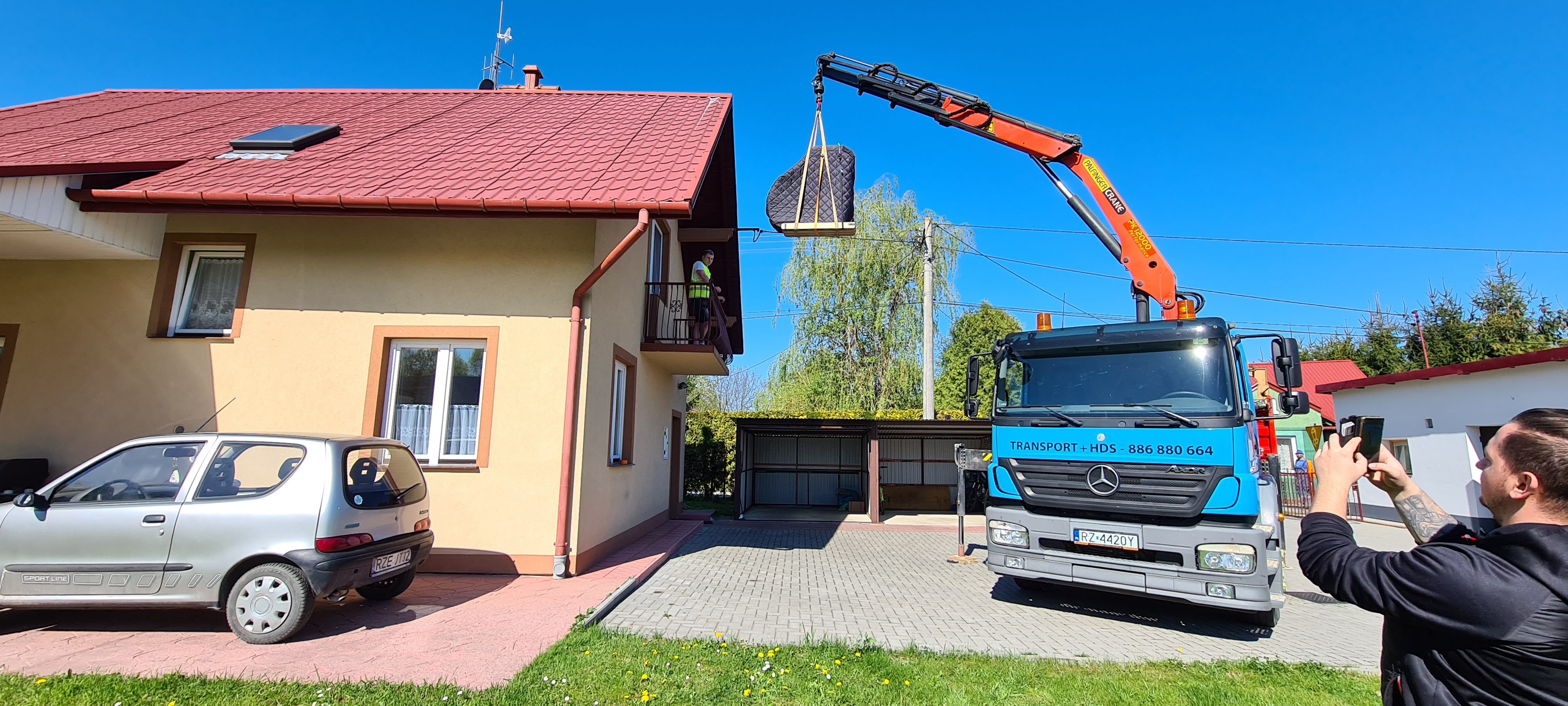 Transport i rozładunek jacuzzi